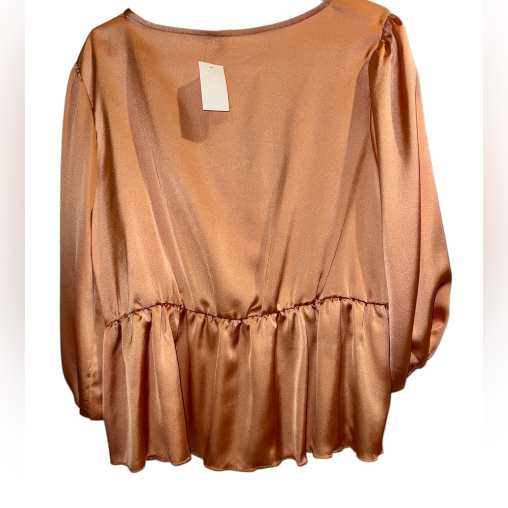 Haute Fox Gold 3/4 Sleeve With Front Ties, Size 2X, NWT - Picture 2 of 2